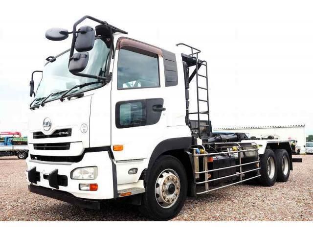 NISSAN DIESEL / Quon