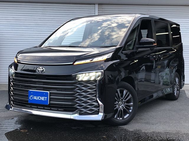 TOYOTA / VOXY