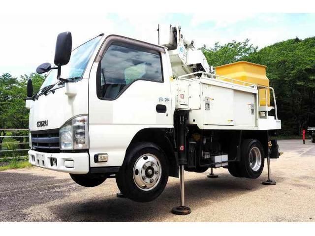 ISUZU / ELF
