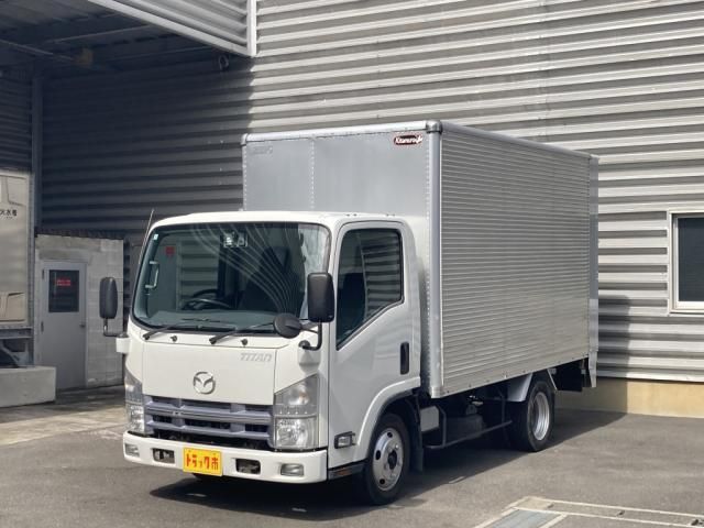 MAZDA / TITAN