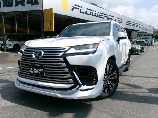 TOYOTA / LEXUS LX600