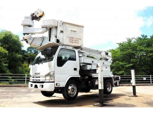ISUZU / ELF