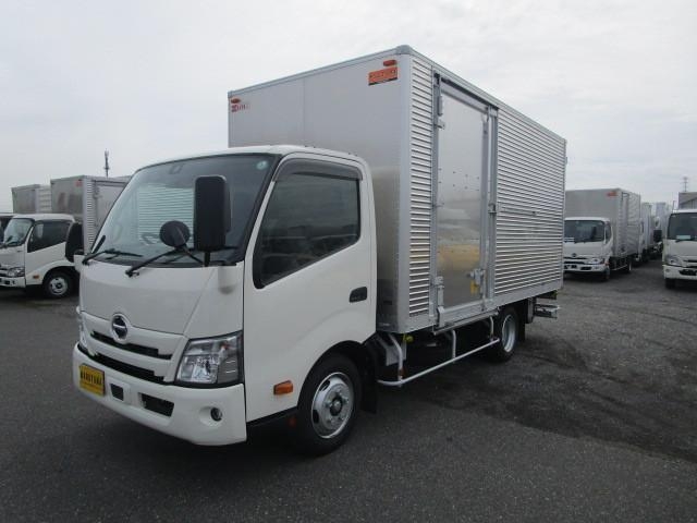 Japanese used car Ref# 1379622 HINO / DUTRO