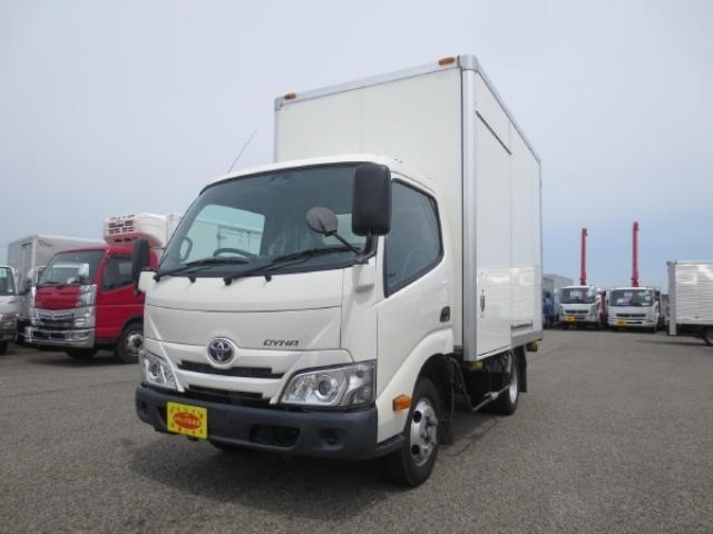 TOYOTA / DYNA