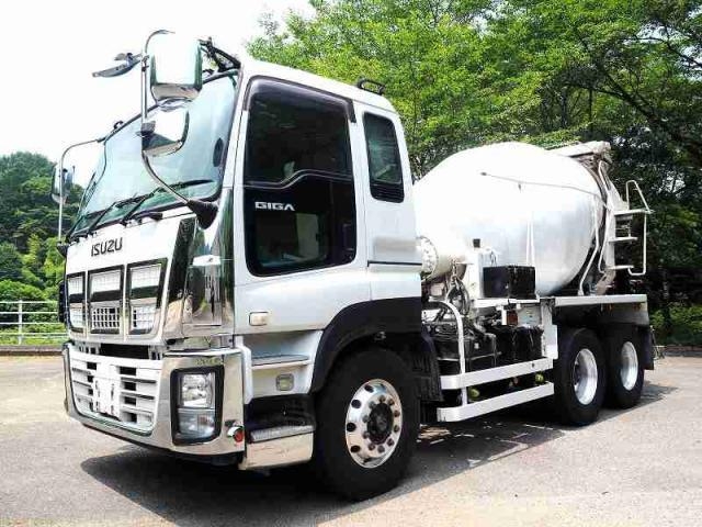 ISUZU / GIGA