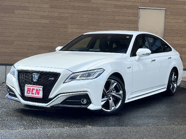 TOYOTA / CROWN sedan hybrid