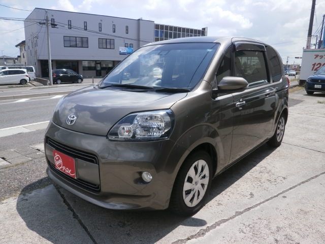 TOYOTA / PORTE