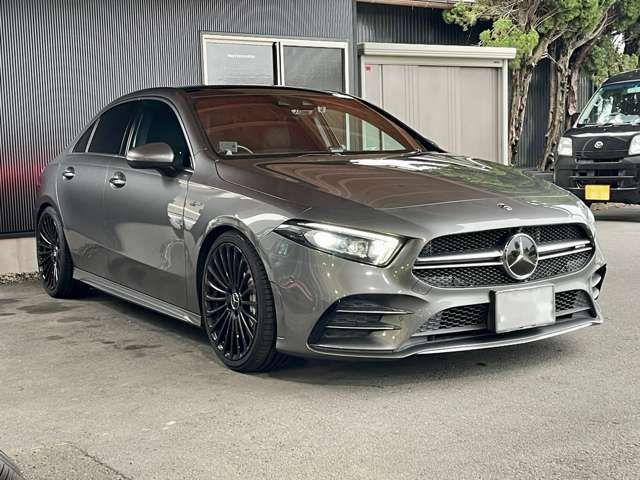 Japanese used car Ref# 1381944 MERCEDES BENZ / MERCEDES AMG Aclass sedan