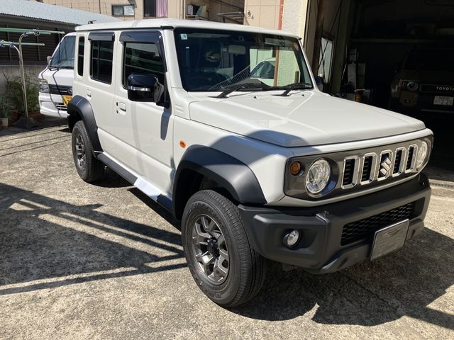 SUZUKI / JIMNY NOMADE