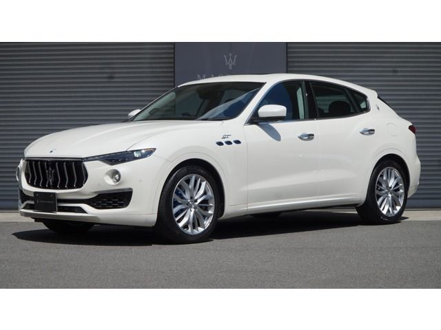 MASERATI / MASERATI Levante