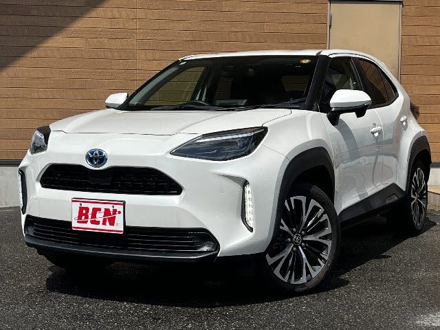 TOYOTA / YARIS CROSS HYBRID
