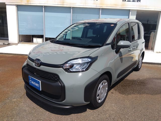 TOYOTA / SIENTA HYBRID