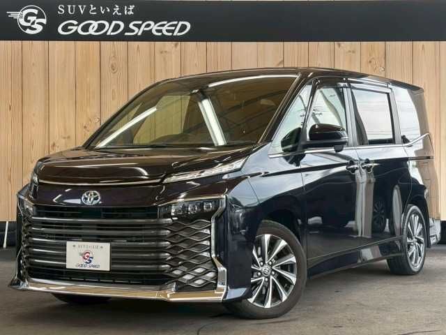 TOYOTA / VOXY HYBRID