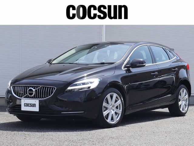 VOLVO / VOLVO V40
