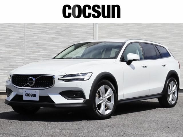 VOLVO / VOLVO V60 CROSS COUNTRY