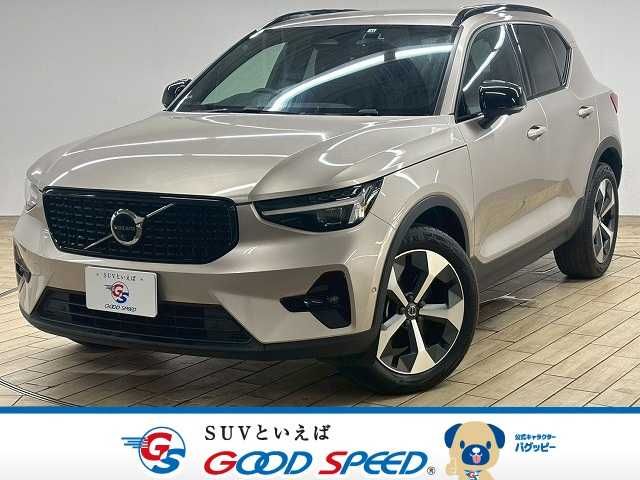 VOLVO / VOLVO XC40