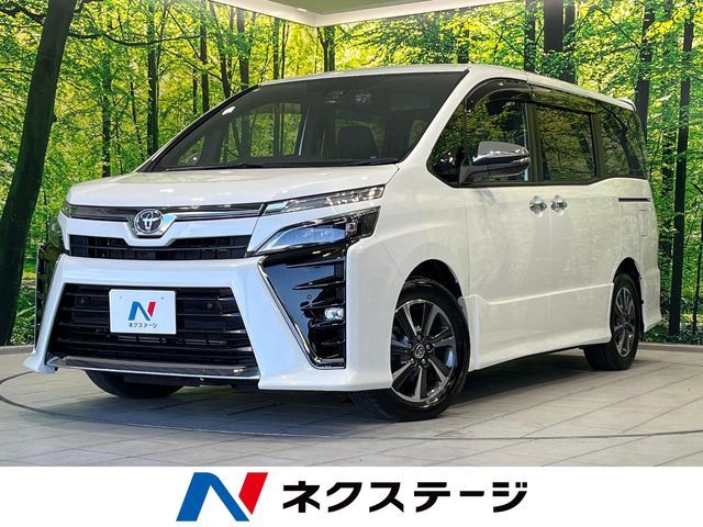TOYOTA / VOXY