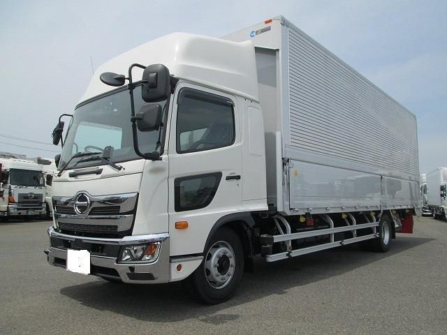 Japanese used car Ref# 1383473 HINO / RANGER