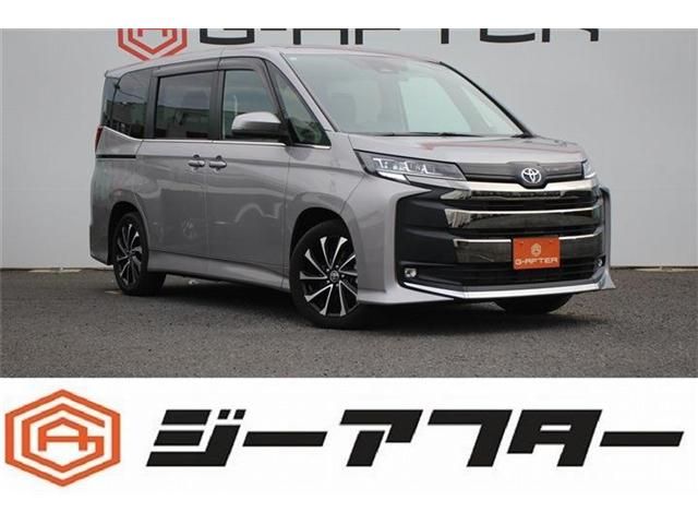 TOYOTA / NOAH