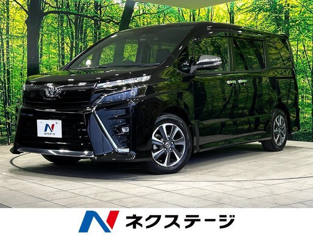 TOYOTA / VOXY