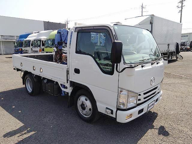 MAZDA / TITAN