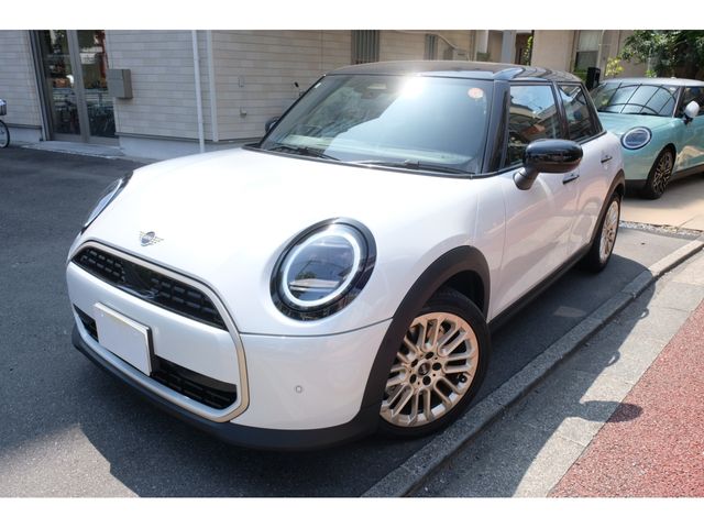 Japanese used car Ref# 1383778 BMW / MINI COOPER 5DOOR