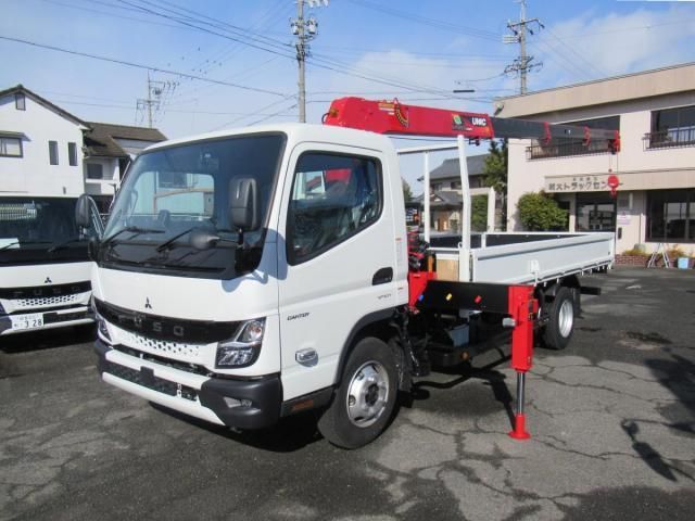 Japanese used car Ref# 1383961 MITSUBISHI / CANTER