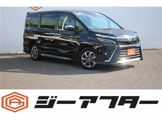 TOYOTA / VOXY