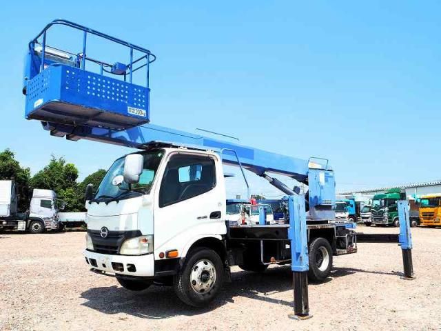 HINO / DUTRO
