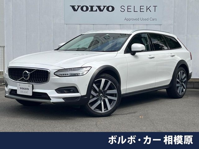 VOLVO / VOLVO V90 CROSS COUNTRY
