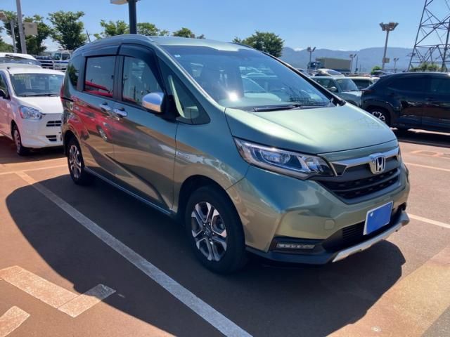 Japanese used car Ref# 1384793 HONDA / フリードプラスハイブリッド