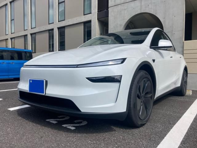 TESLA / TESLA MODEL Y