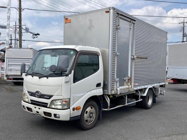 Japanese used car Ref# 1384842 HINO / DUTRO