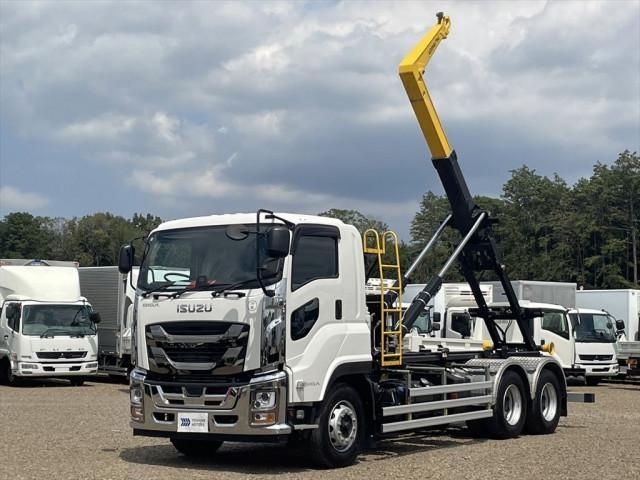 ISUZU / GIGA