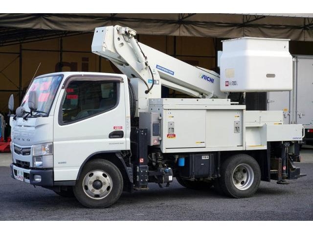 Japanese used car Ref# 1385012 MITSUBISHI / CANTER
