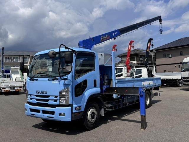 Japanese used car Ref# 1385133 ISUZU / FORWARD