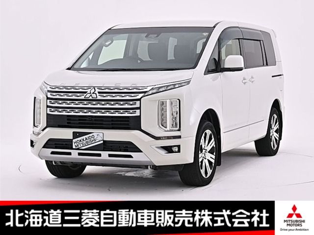 Japanese used car Ref# 1385694 MITSUBISHI / DELICA D:5 4WD
