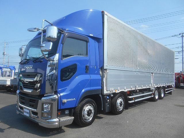 Japanese used car Ref# 1385738 ISUZU / GIGA