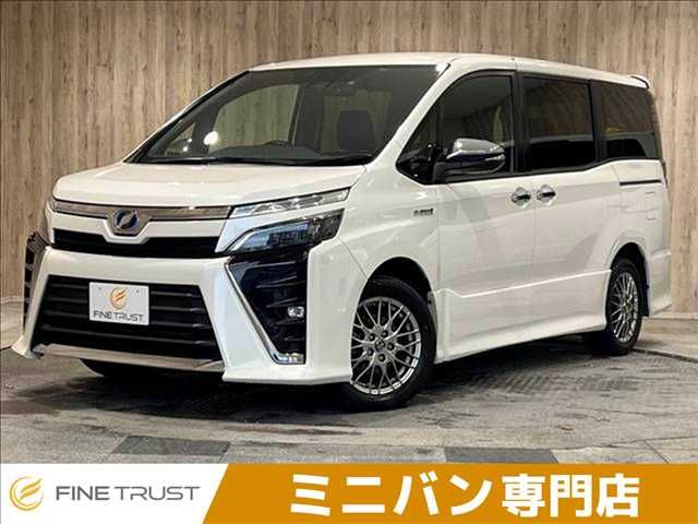 Japanese used car Ref# 1385819 TOYOTA / VOXY HYBRID