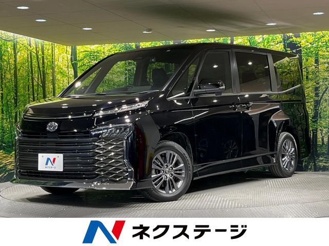 TOYOTA / VOXY
