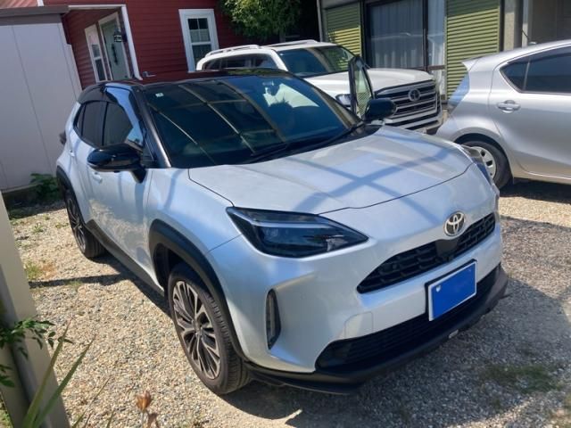Japanese used car Ref# 1385994 TOYOTA / YARIS CROSS HYBRID