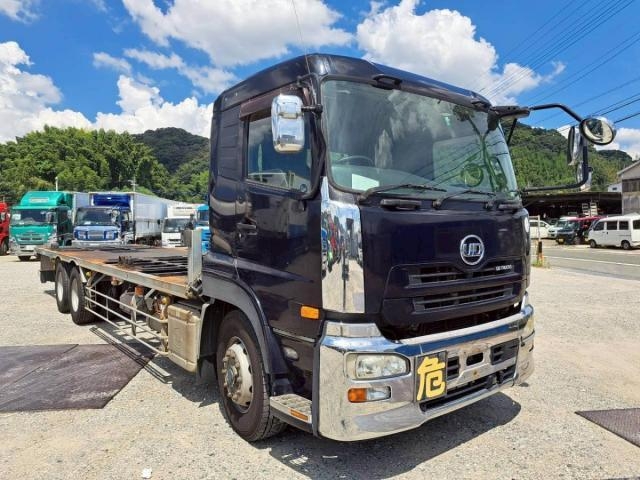NISSAN DIESEL / Quon