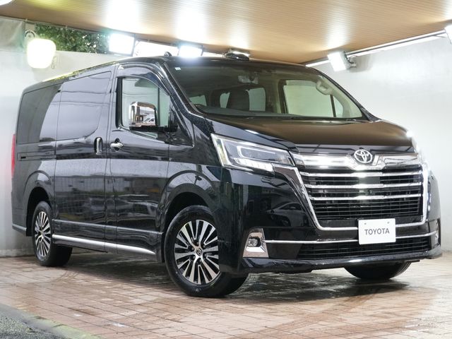 TOYOTA / GRANACE