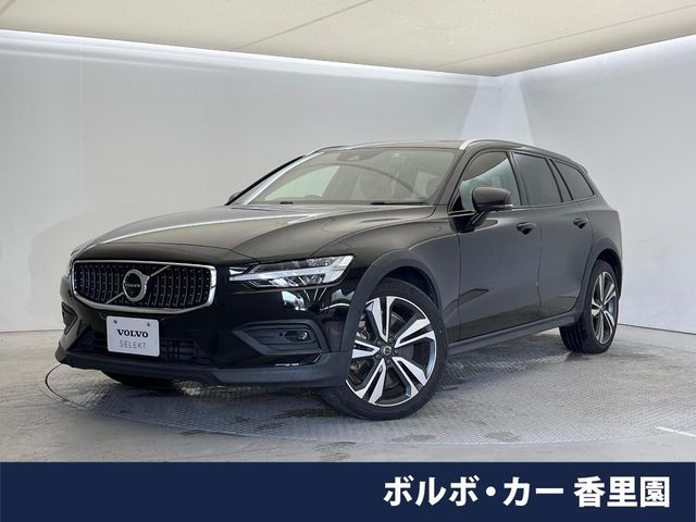 VOLVO / VOLVO V60 CROSS COUNTRY