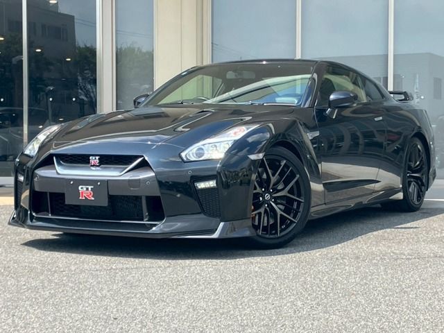 NISSAN / GT-R