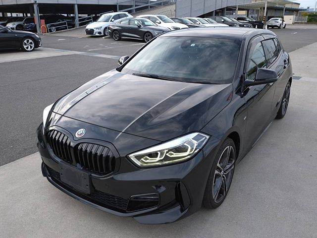 Japanese used car Ref# 1386304 BMW / BMW 1series