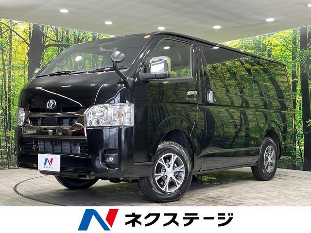 TOYOTA / HIACE van 4WD