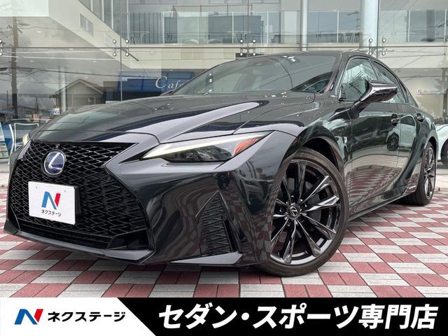 TOYOTA / LEXUS IS300h