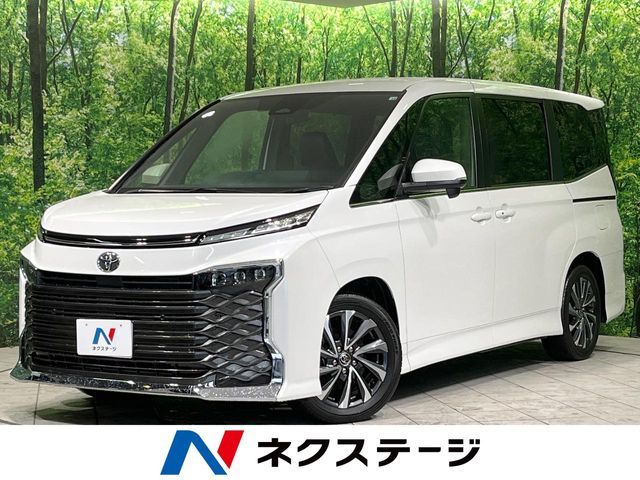 TOYOTA / VOXY