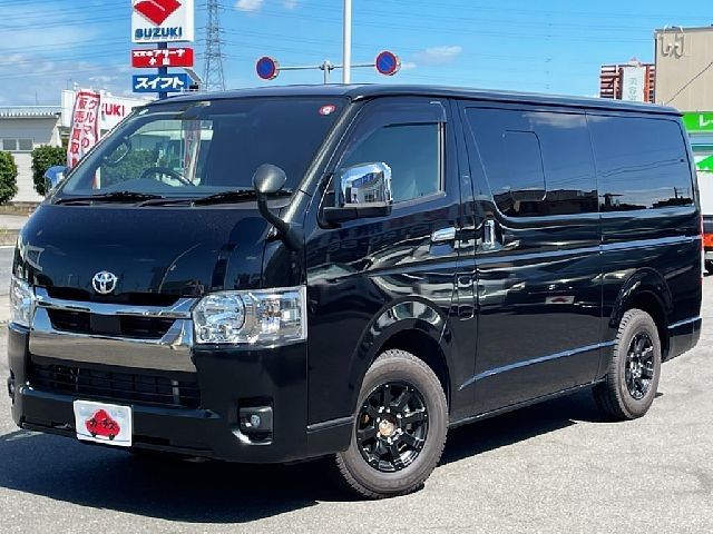 TOYOTA / HIACE van 2WD
